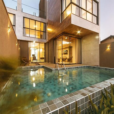Casa Requinte, 4 Suites , Piscina II Balneário Camboriú Exterior foto
